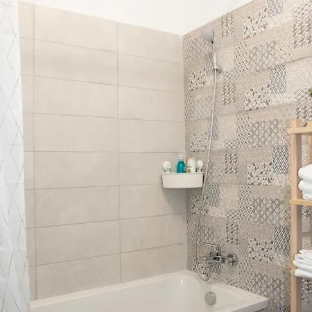 Lazo Two Room- Luxury Daire