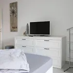Lazo Two Room- Luxury شقة