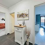 شقة Lazo Two Room- Luxury